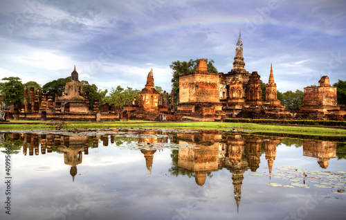 park-historyczny-sukhothai-w-tajlandii