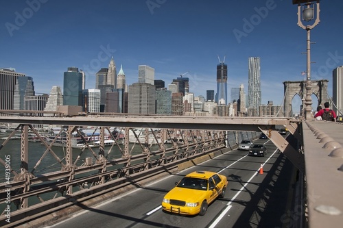 nowy-jork-brooklyn-bridge