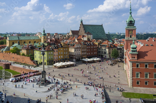 widok-z-lotu-ptaka-na-stare-miasto-w-warszawie