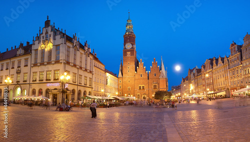 Fototapeta Wrocławski rynek przy pełni księżyca