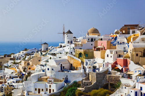 wiatraczek-w-oia-przy-santorini-grecja