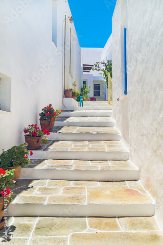 tradycyjny-grecki-dom-na-sifnos-wyspie-grecja