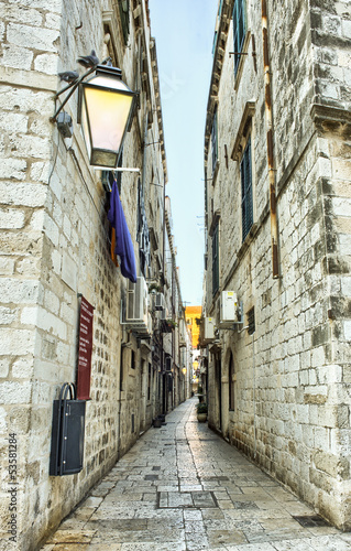 ulica-w-starym-miasteczku-dubrovnik-chorwacja