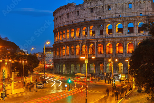 Fototapeta Colosseum at night