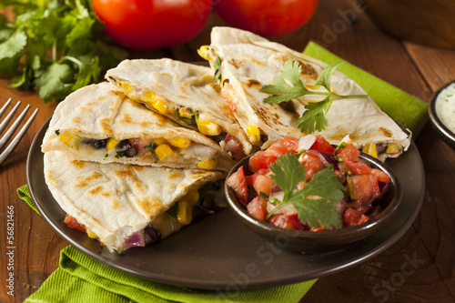 Zdjęcia Homemade Cheese and Bean Quesadilla