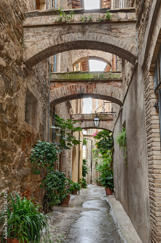 Lacobel antique Italian alley