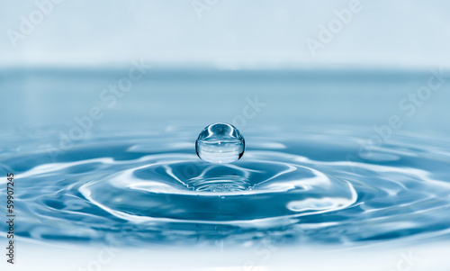 Fototapeta Drop in water