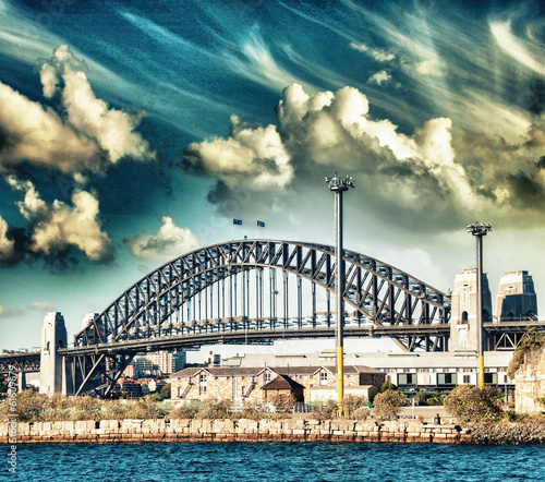Lacobel Sydney Harbour Bridge