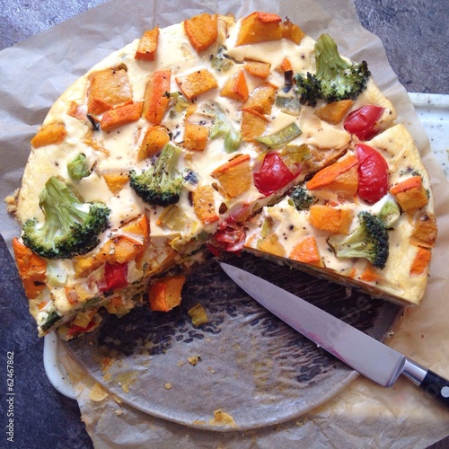 Quiche mit Gemüse und Kürbis