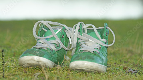old kids shoes