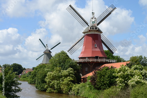 Fototapeta Zwillingsmühlen bei Greetsiel/Ostfriesland