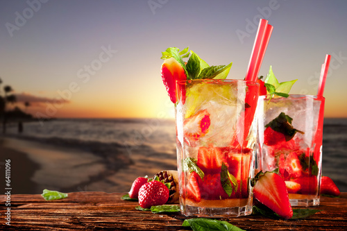 Fototapeta Fresh mojito cocktails on beach
