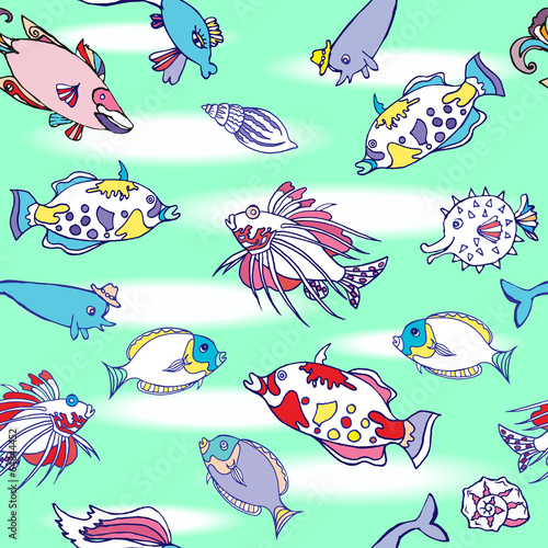  Seamless pattern with color fishes and water