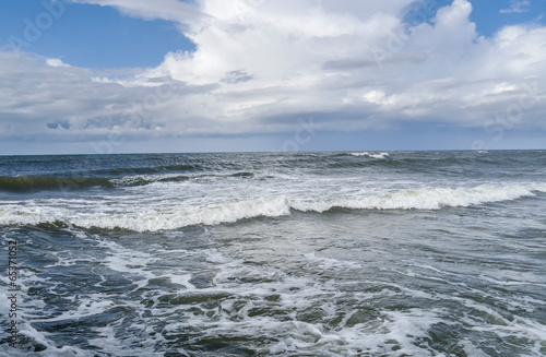 Lacobel Sea waves