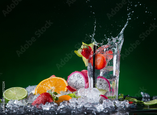  Fresh fruit cocktail in freeze motion splashing