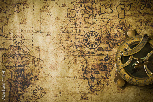 Obraz na płótnie old map with compass