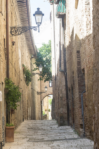 colle-di-val-d-39-elsa-toskania