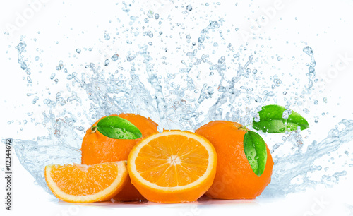 Oranges with Water splashes