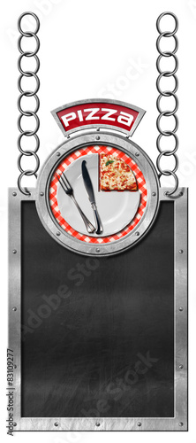 menu-pizza-pusta-tablica-z-lancuchem