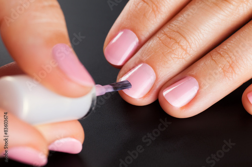 Zdjęcia Painting nails