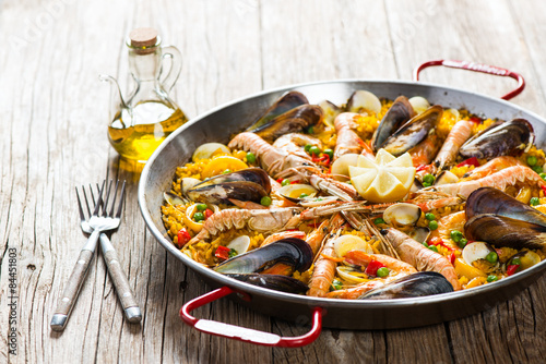 Plakát, Obraz Paella s mušlemi a krevetami