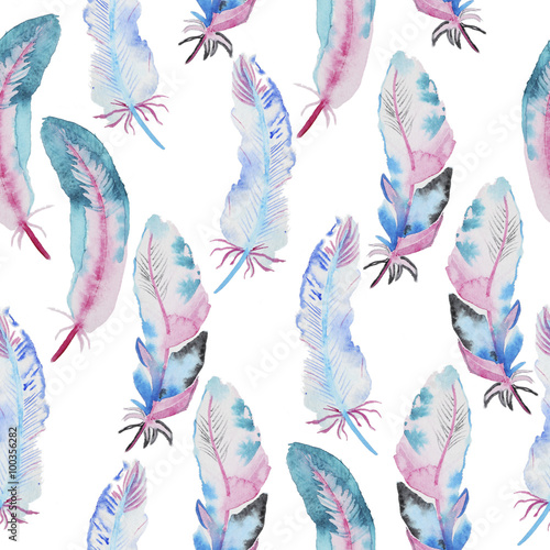  Watercolor pattern with feathers