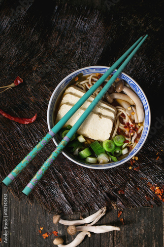 Plakát, Obraz Asijské polévka ramen s balkánským sýrem