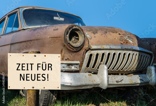 Oldtimer Zeit für Neues Schild