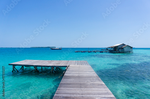 Maisons sur pilotis, Karimunjawa, Indonésie