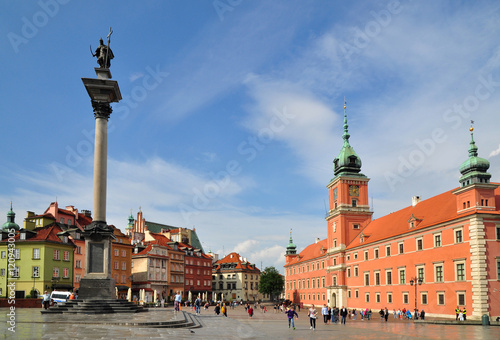 antiguo-castillo-real-de-la-ciudad-de-varsovia