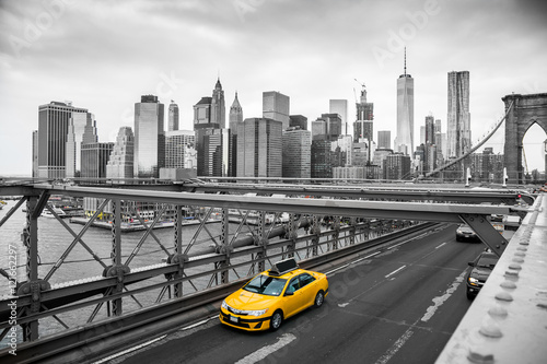 taxi-skrzyzowanie-mostu-brooklinskiego