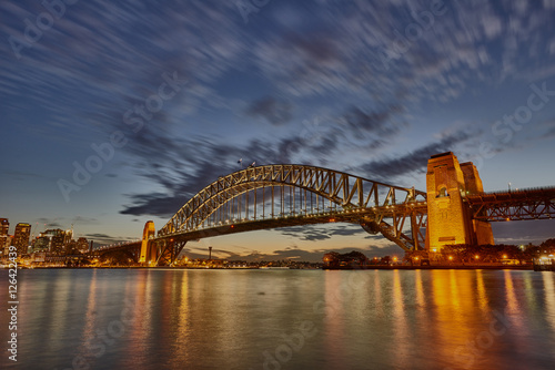 sydney-schronienia-mosta-zmierzchu-niebo