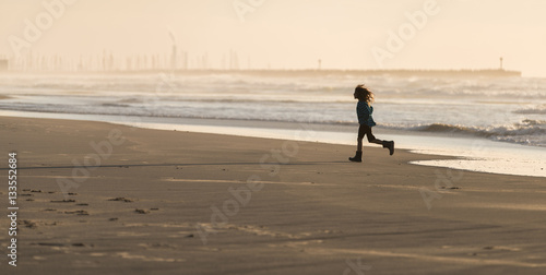 child girl runs