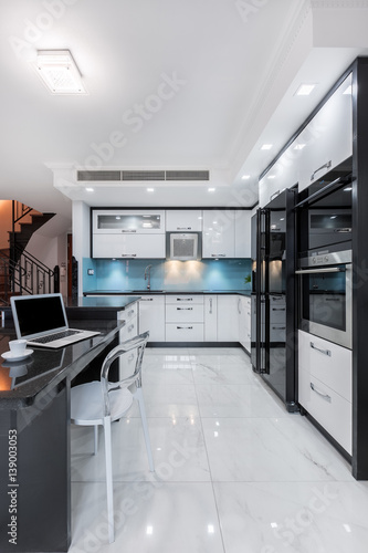 Fototapeta Modern functional kitchen