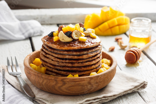 Vegan pancake with mango
