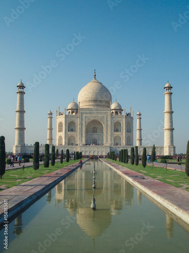  Front view of Taj Mahal 