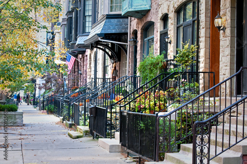 city-life-row-se-encuentra-en-uno-de-los-muchos-barrios-exclusivos-de-chicago