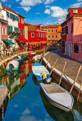 Obraz na płótnie Burano island in Venice Italy picturesque over canal with boats
