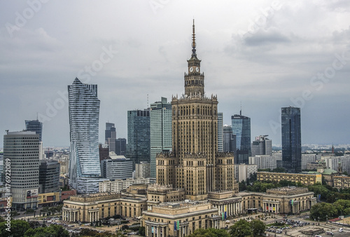 warszawa-polska-widok-z-lotu-ptaka-palac-kultury-i-nauki