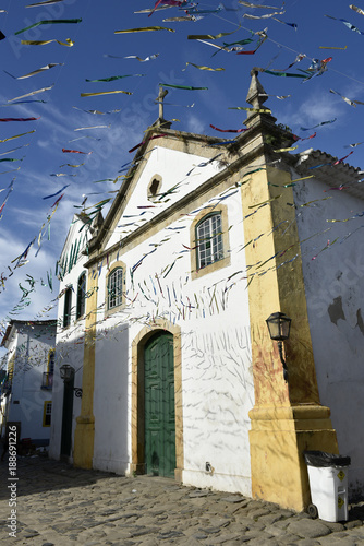 Obraz na płótnie Historic town Paraty on the time of Carnival, Brazil