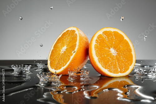 Orange slices with water drops © i_arnaudov