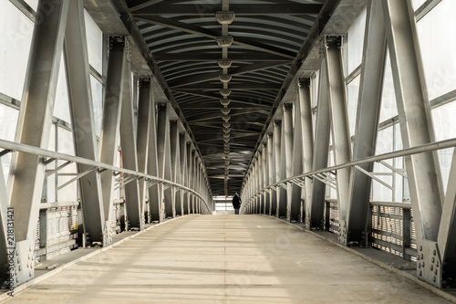 industrialny-most-ze-stali
