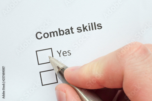 Combat skills. A man answers a questionnaire © Aliaksandr Kisel