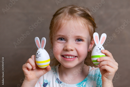 little girl easter bunny eggs © Ramona Heim