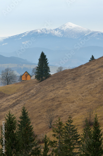 Lonely house in the mountains © Oleksandr Kotenko